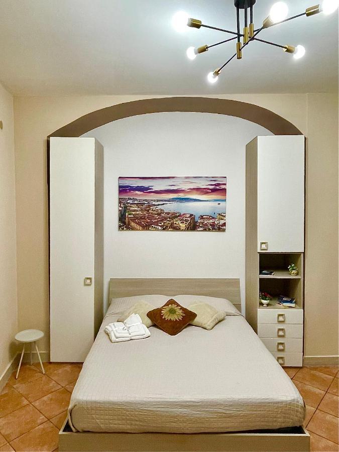 Materday Apartment ナポリ エクステリア 写真