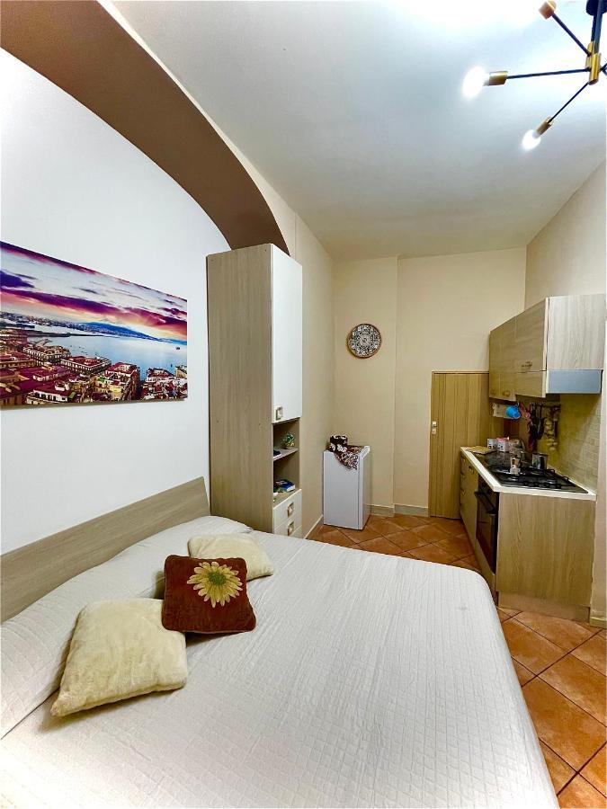 Materday Apartment ナポリ エクステリア 写真
