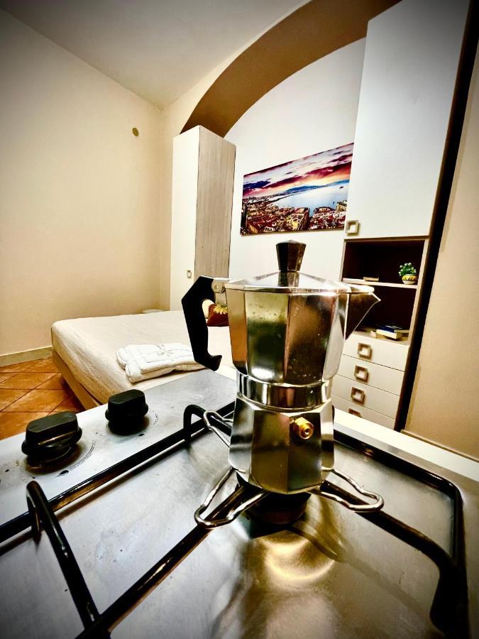 Materday Apartment ナポリ エクステリア 写真